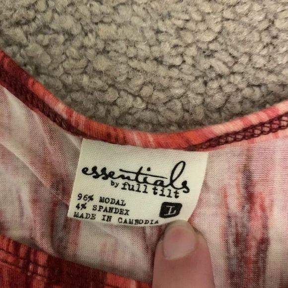 Essentials Full Tilt Summer Tank Top Large - Picture 3 of 4